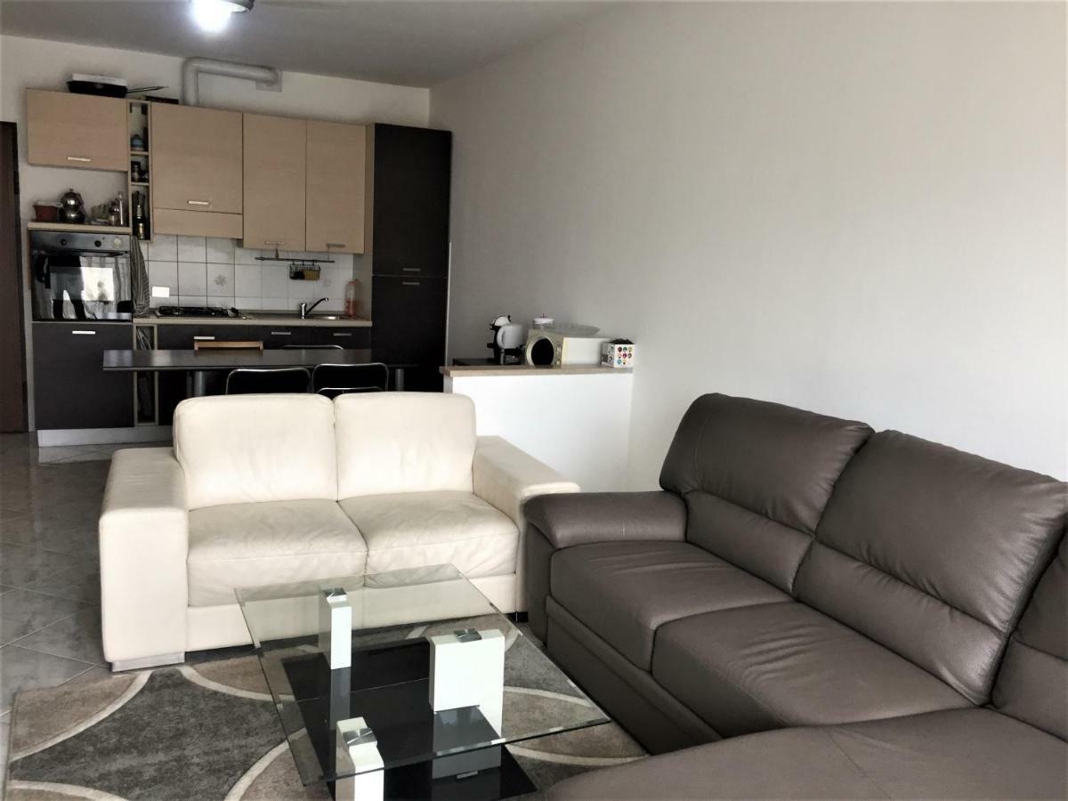 Leisure & Relaxing Apartment Como Eksteriør billede